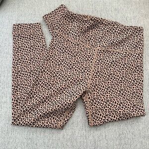 Allfenix cheetah yoga pants